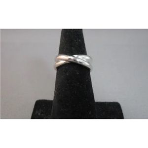 Thick sterling silver X band ring size 6